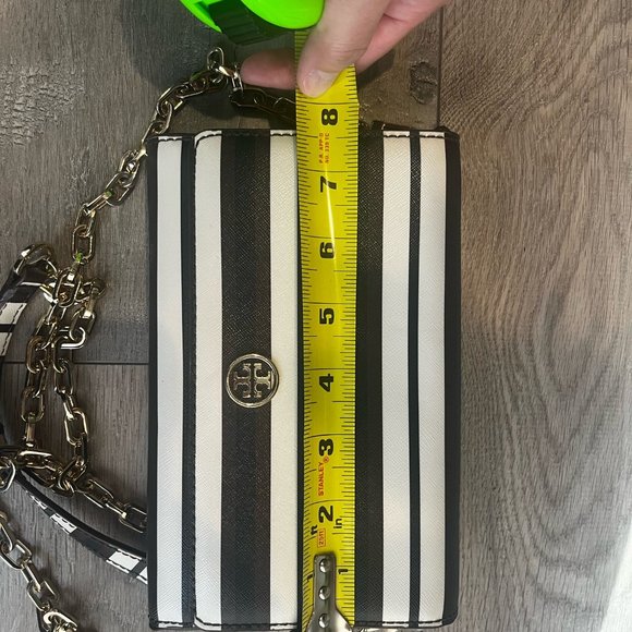 Tory Burch Crossbody Chained Wallet Purse - Picture 6 of 8